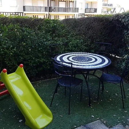 Superb Appt Sea View In Apartamento Cabourg