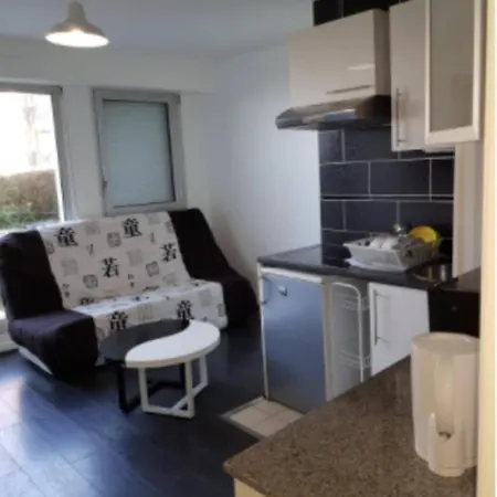 Superb Appt Sea View In *