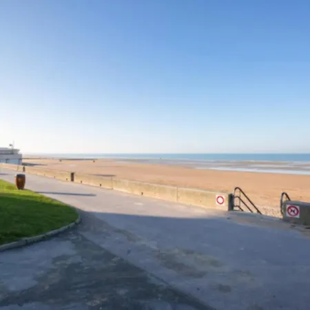 Superb Appt Sea View In * Cabourg